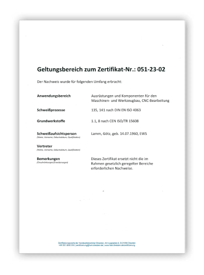 Eine Zertifikatsseite in deutscher Sprache mit der Überschrift Geltungsbereich zum Zertifikat-Nr.: 051-23-02 und mehreren Abschnitten für Anwendungsbereich, Schweißverfahren, Werkstoffe, Aufsichtsperson, Vertreter und Bemerkungen.